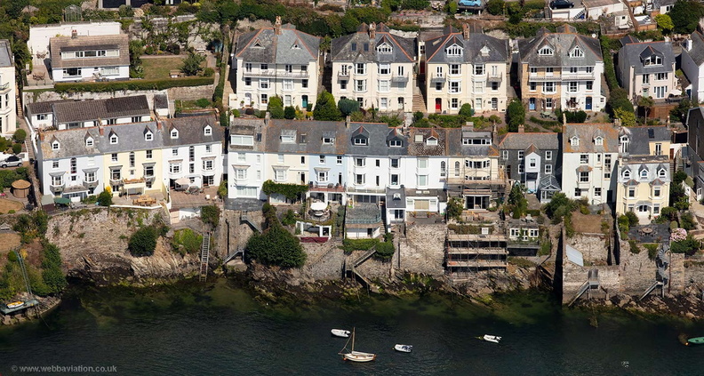 riverside cottages in Fowey Cornwall 