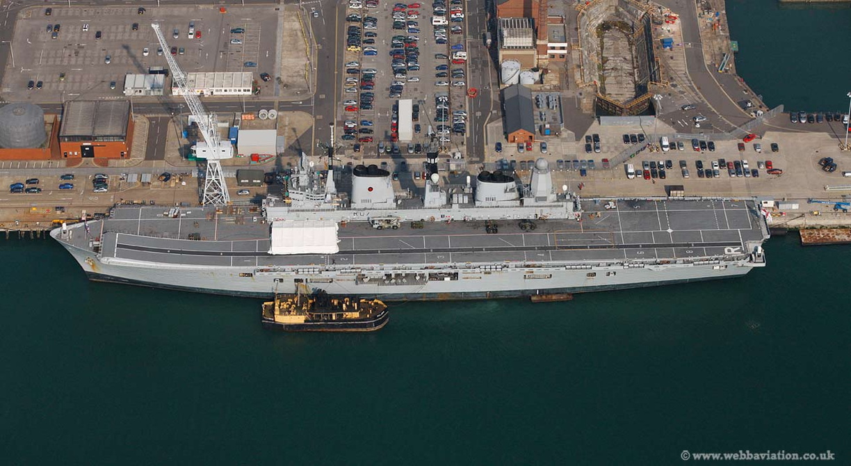 HMSArkRoyalPortsmouth-cb05045.jpg