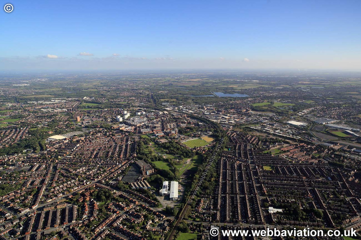 Wigan_from_north_ic25447.jpg