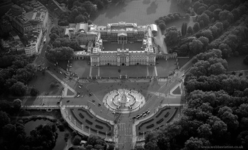 Buckingham Palace  aerial photo  