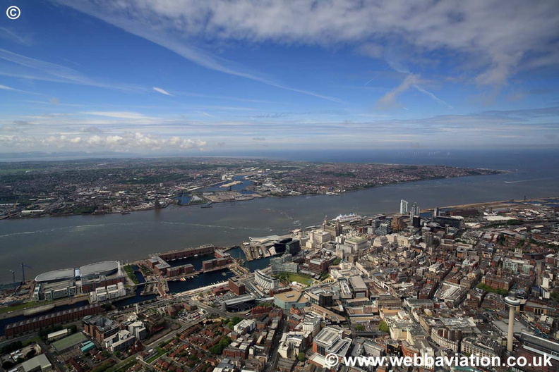 Liverpool-aerial-photo-ic10469