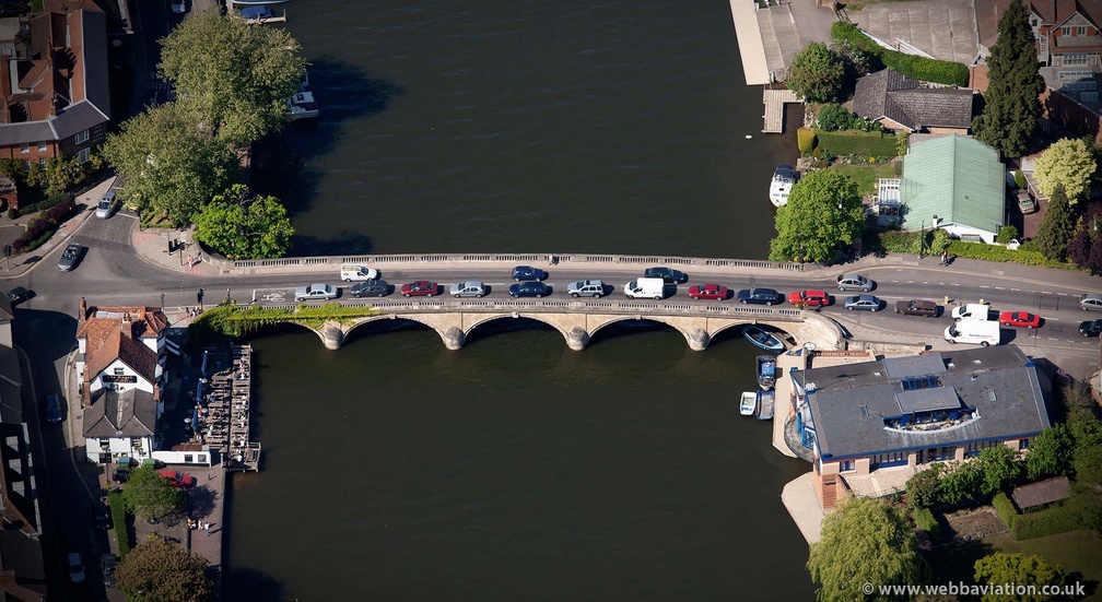 Henley Bridge Henley-on-Thames   from the air