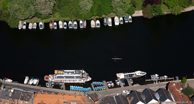pleasure boats on the Thames  from the air