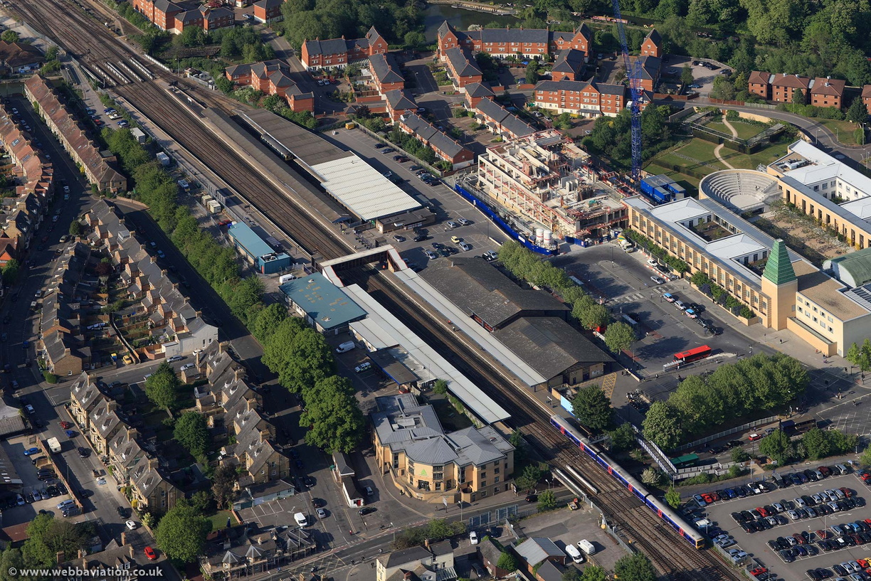 Oxford railway station from the air 
