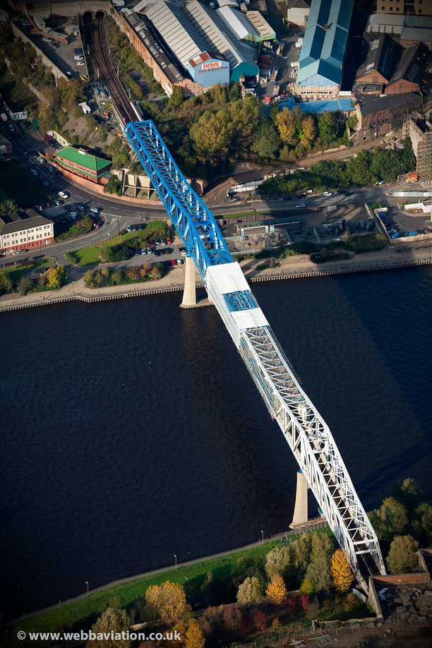 metro-rail-bridge-aerial-aa14125b.jpg