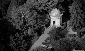 Jephson Memorial  Leamington Spa from the air