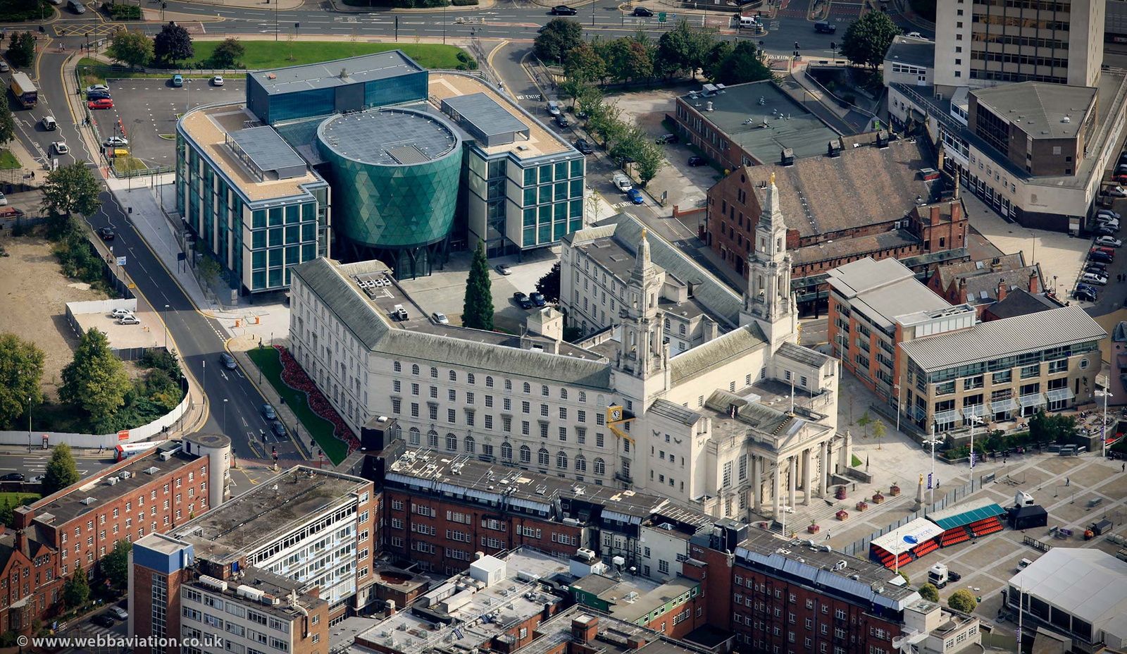 Leeds Civic Hall from the air 