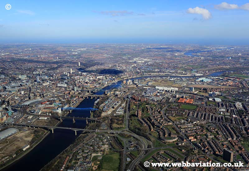 Gateshead_aerial_ic05575.jpg