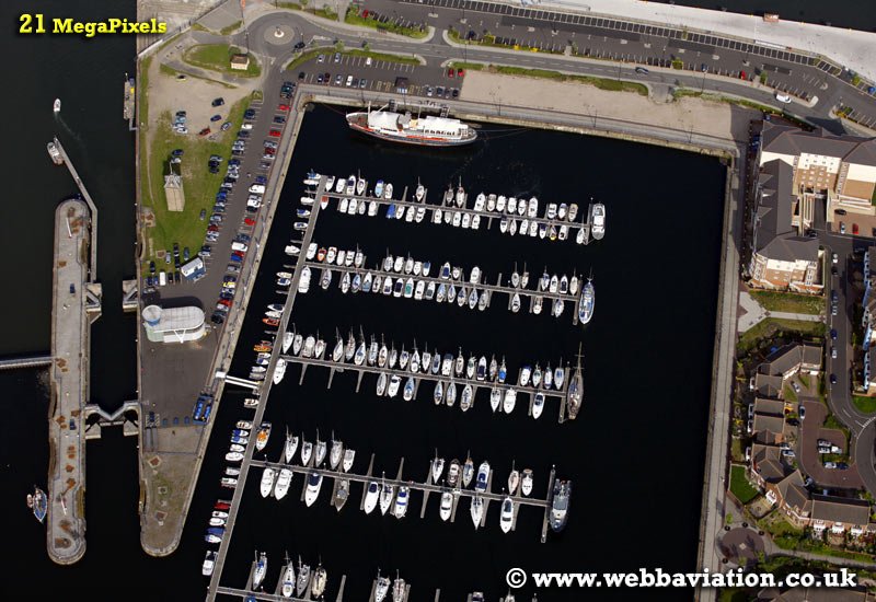 cb12662-AlbertEdward--docks.jpg